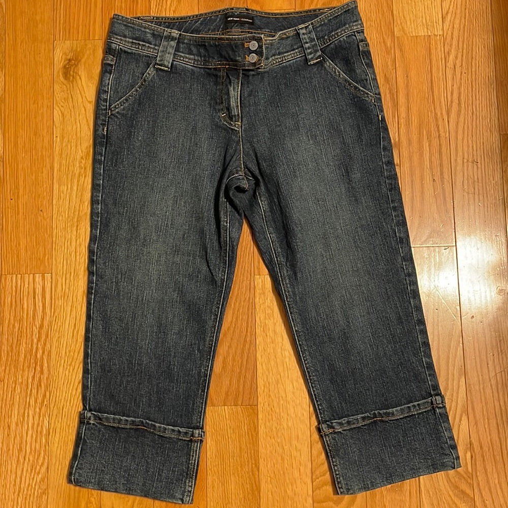 New York & Company Crop Jeans